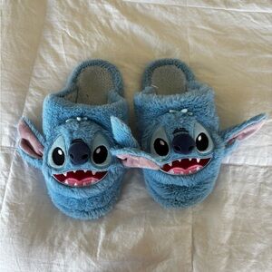Disney Lilo & Stitch Slippers 8.5-9